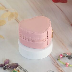 Heart-Shaped Pink Jewelry Travel Case